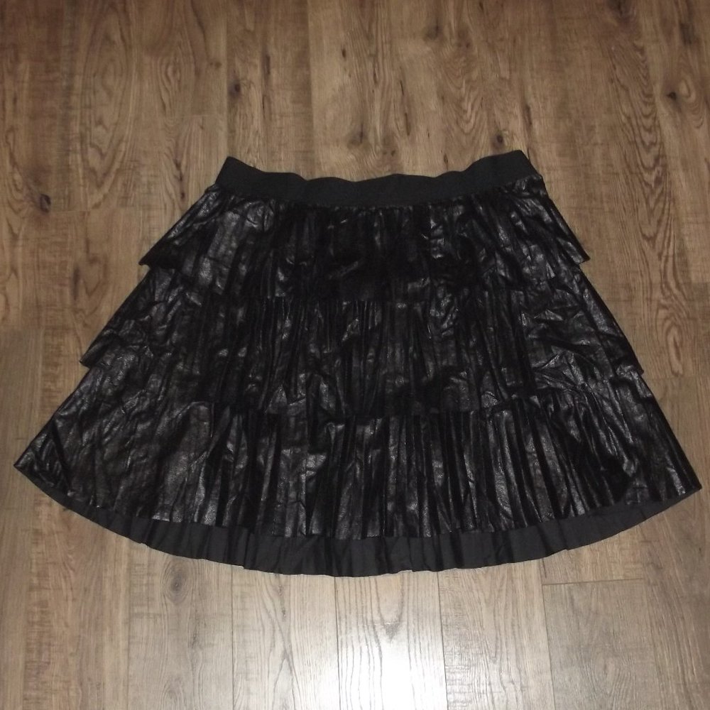 Lane Bryant - Black Shimmer Frill Skirt - 18/20